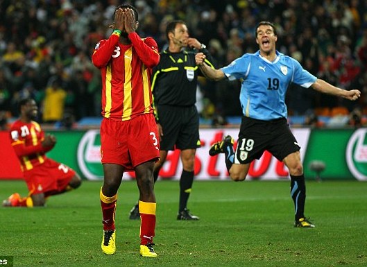 Gyan-misses-the-penalty
