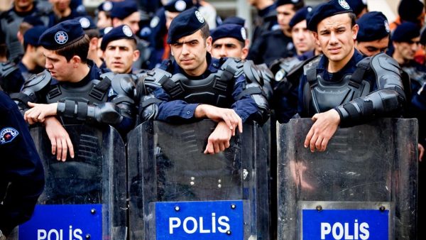 polis_turkey