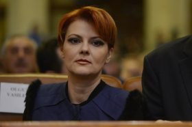 Primarul Craiovei, Olguta Vasilescu, participa la sedinta Consiliului National al PSD, desfasurata in sala C.A. Rosetti a Palatului Parlamentului din Bucuresti, marti, 9 februarie 2016. ANDREEA ALEXANDRU / MEDIAFAX FOTO